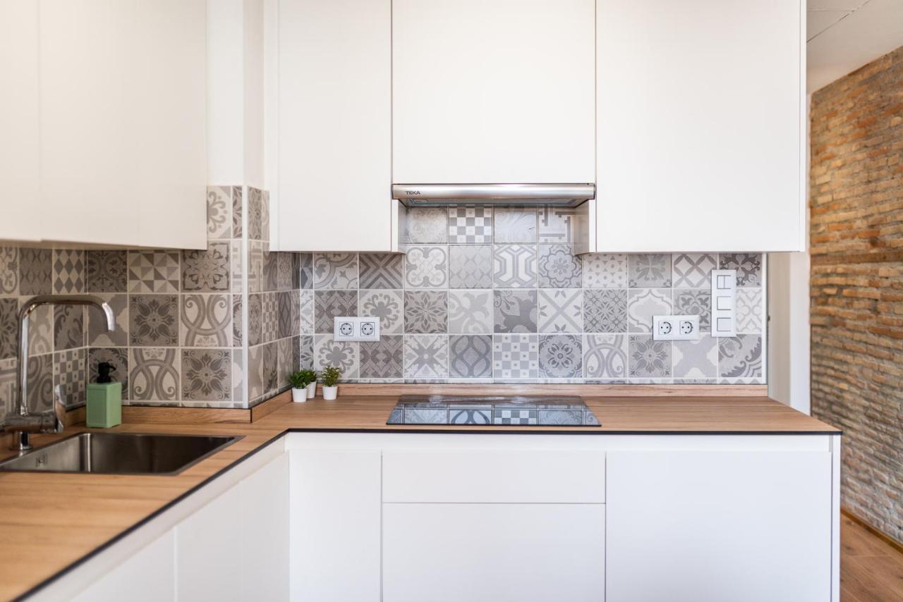 Wekey Homes Granada, Mesones Apartment *