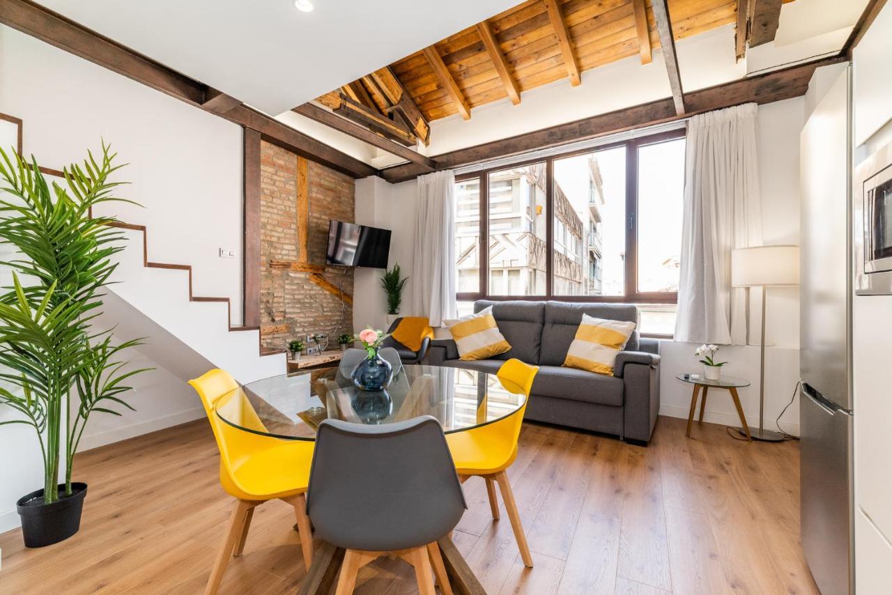 Wekey Homes Granada, Mesones Apartment