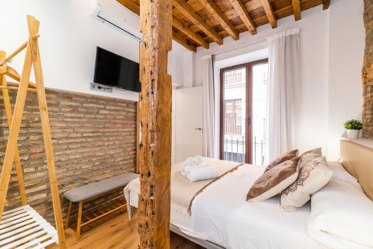 Wekey Homes Granada, Mesones Apartment *